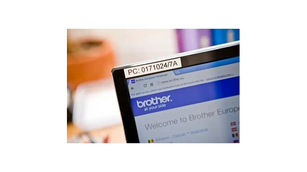 Cinta Brother TZe-S231 de alta adherencia negro sobre blanco