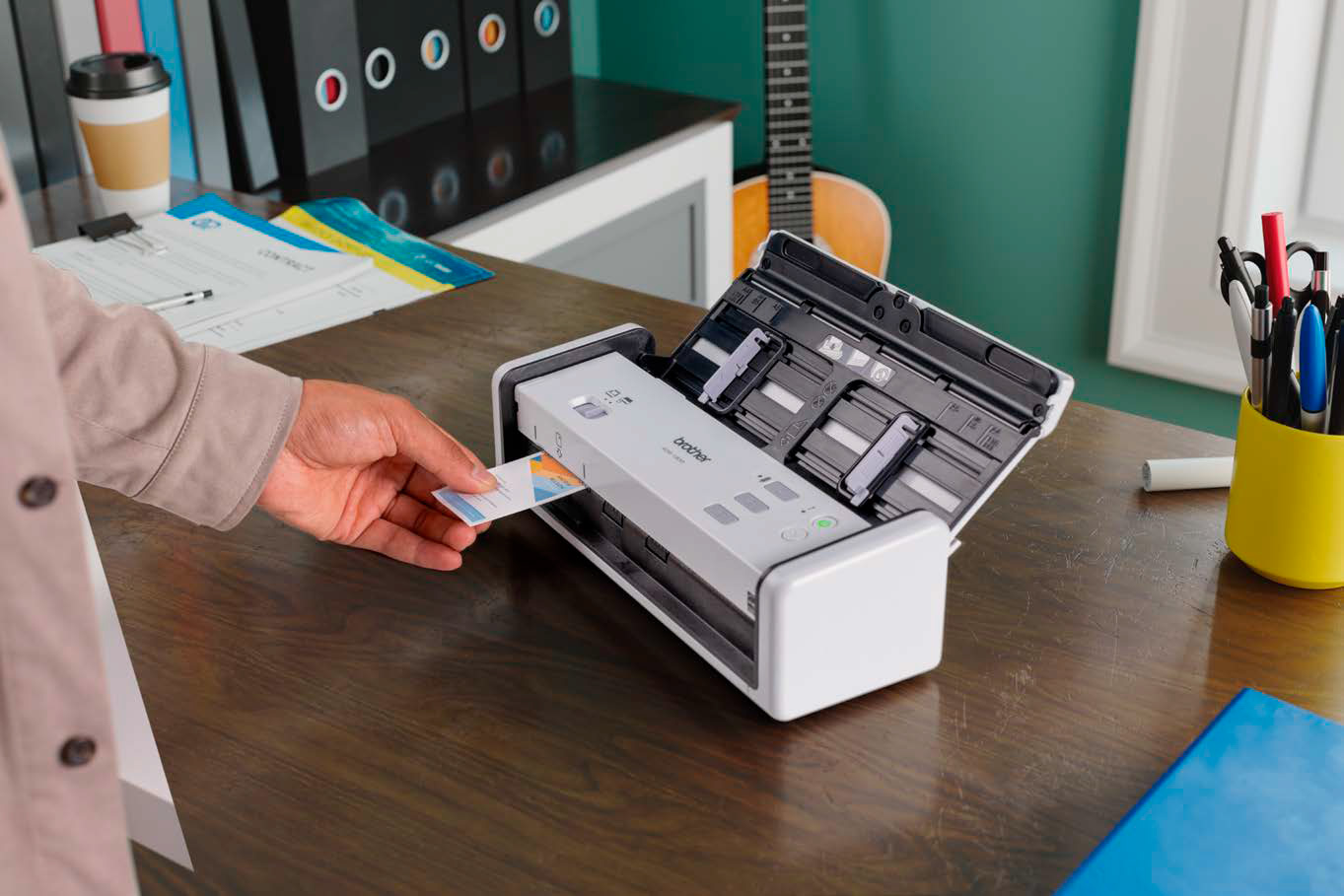 scanner escaner documentos brother a color