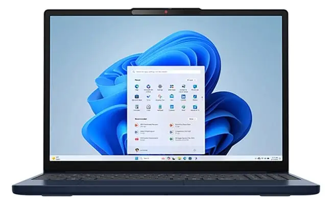 Laptop Lenovo IdeaPad Slim 3 con pantalla encendida, vista desde un &aacute;ngulo lateral derecho