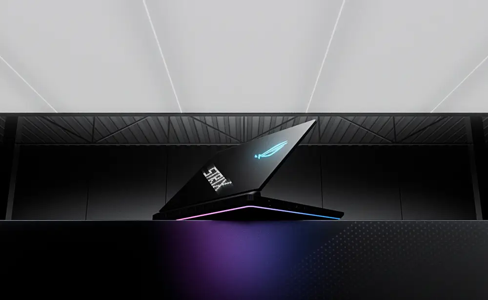 Vista frontal del Notebook ASUS U9 ARL HX con pantalla OLED encendida