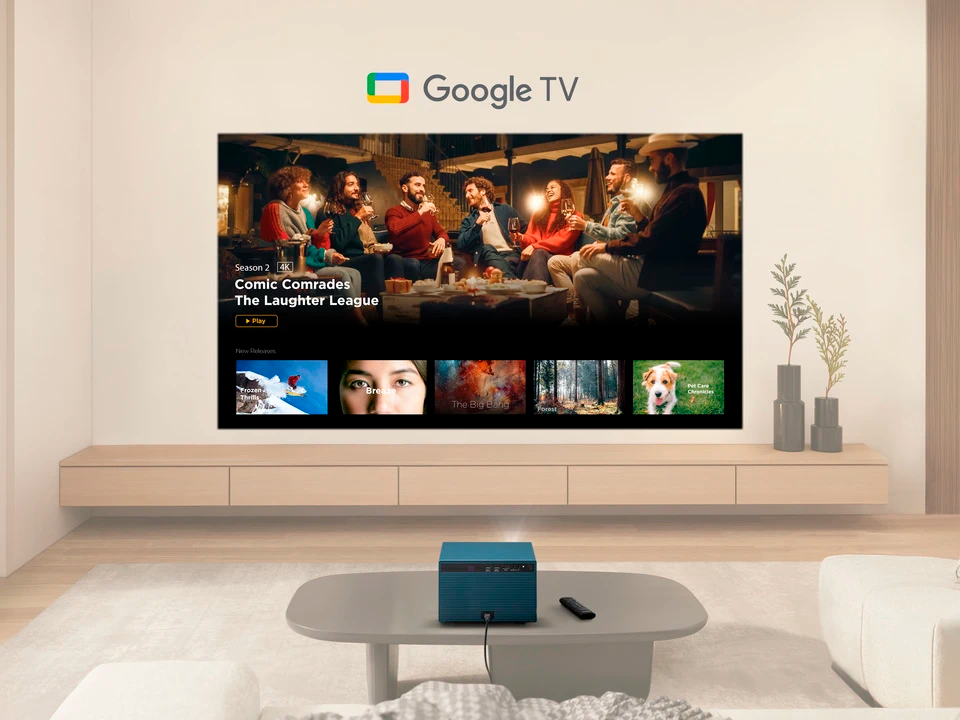 Proyector LED LX60HD con Google TV integrado proyectado sobre pared