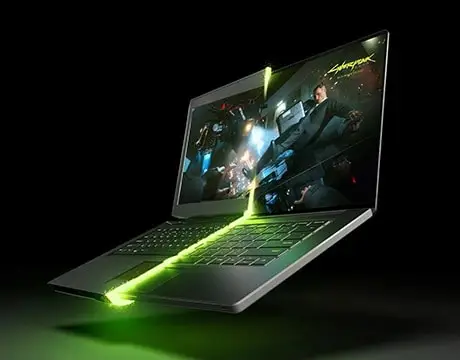 Vista lateral del Notebook Lenovo Legion 9&ordf; generaci&oacute;n, pantalla Full HD de 15 pulgadas y puertos de conexi&oacute;n
