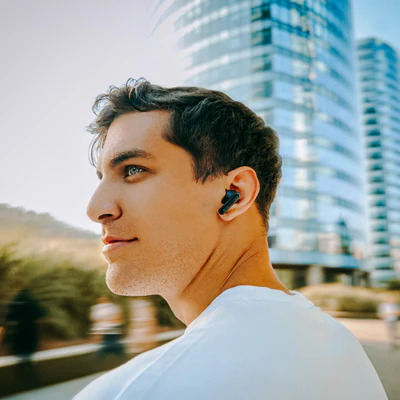 Aud&iacute;fonos in-ear BLIK con dise&ntilde;o ergon&oacute;mico y ajuste c&oacute;modo para uso diario