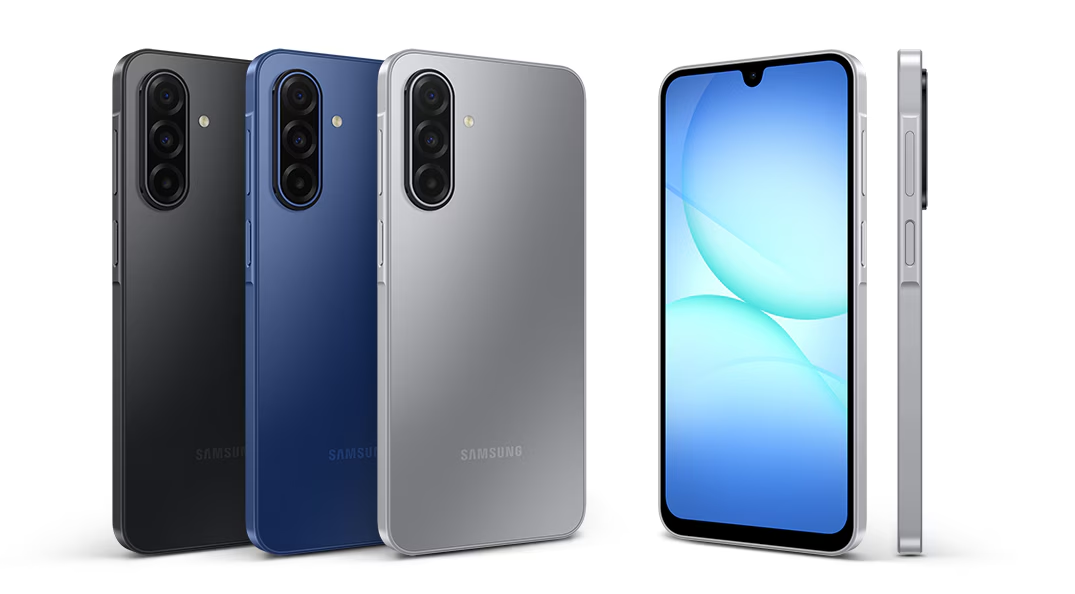 Vista de los distintos colores disponibles del smartphone Samsung A17: negro, azul y gris plata