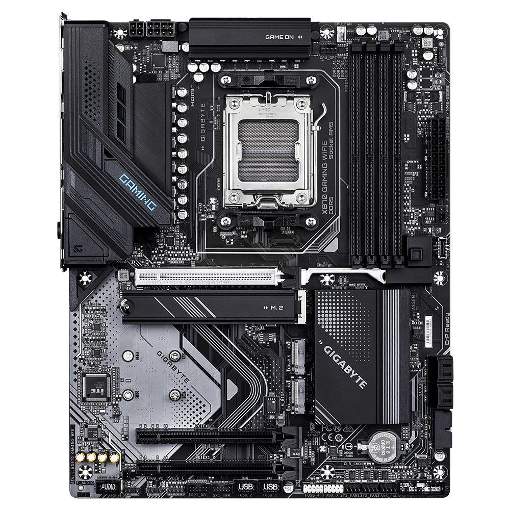 Detalle de ranuras M.2 para almacenamiento PCIe 5.0