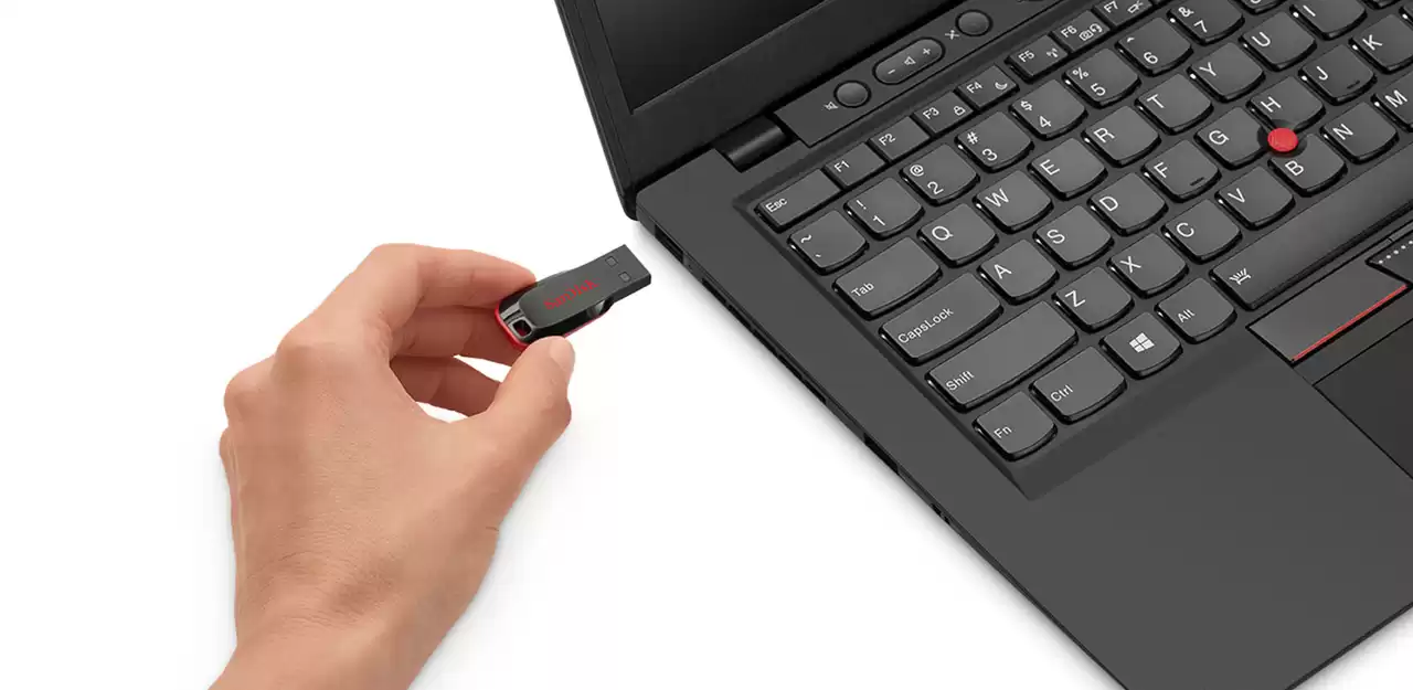 Unidad SSD 500GB interna vista frontal, disco s&oacute;lido de alto rendimiento para notebook y PC
