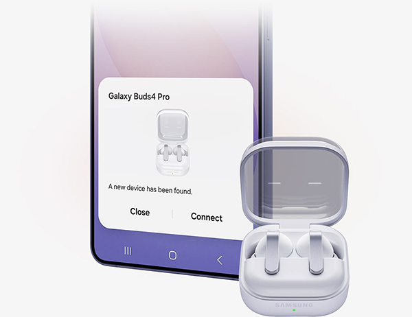 Los Galaxy Buds4 Pro junto a un smartphone Samsung Galaxy mostrando la conectividad Auto Switch
