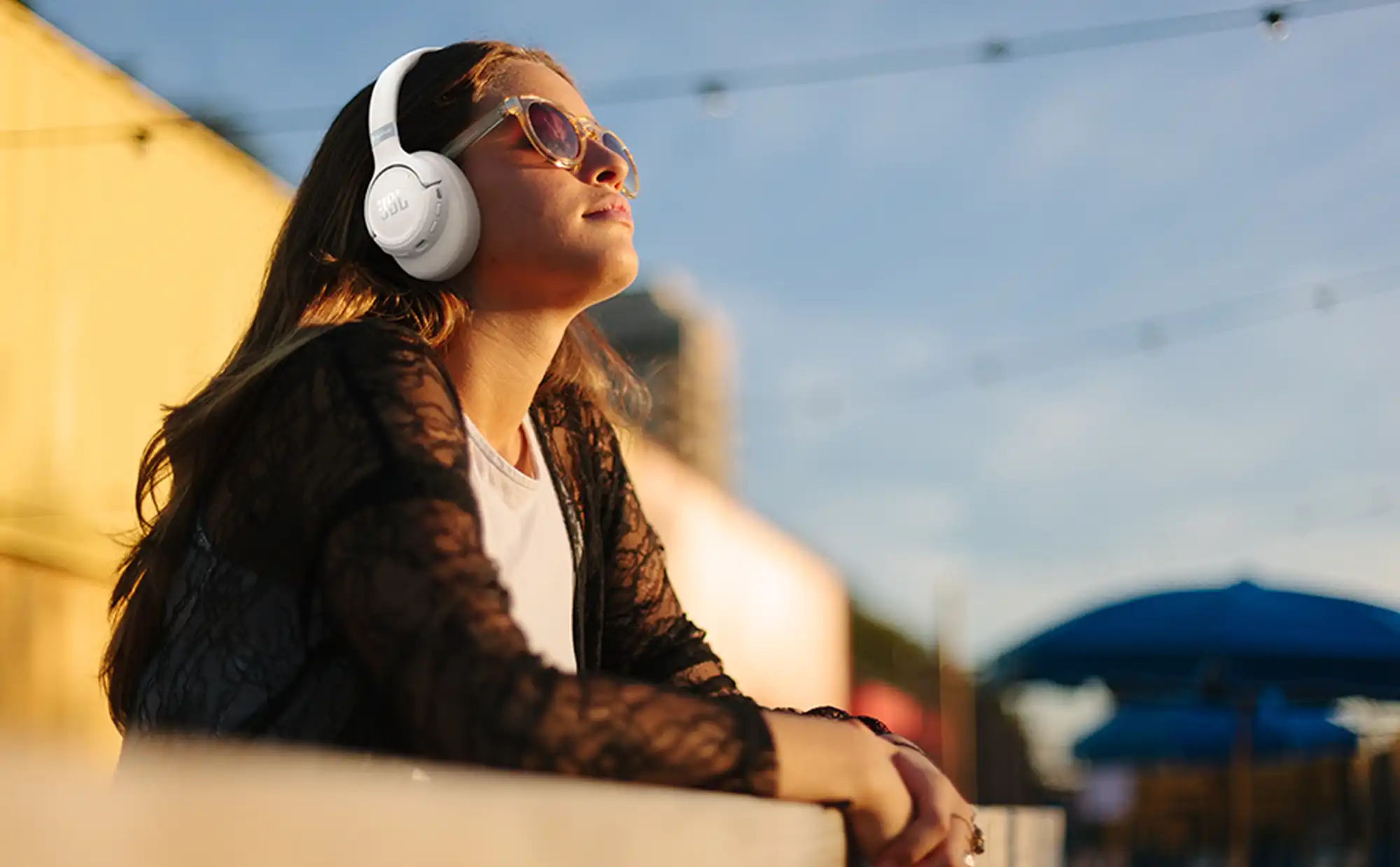 Sonido JBL Pure Bass potente y profundo