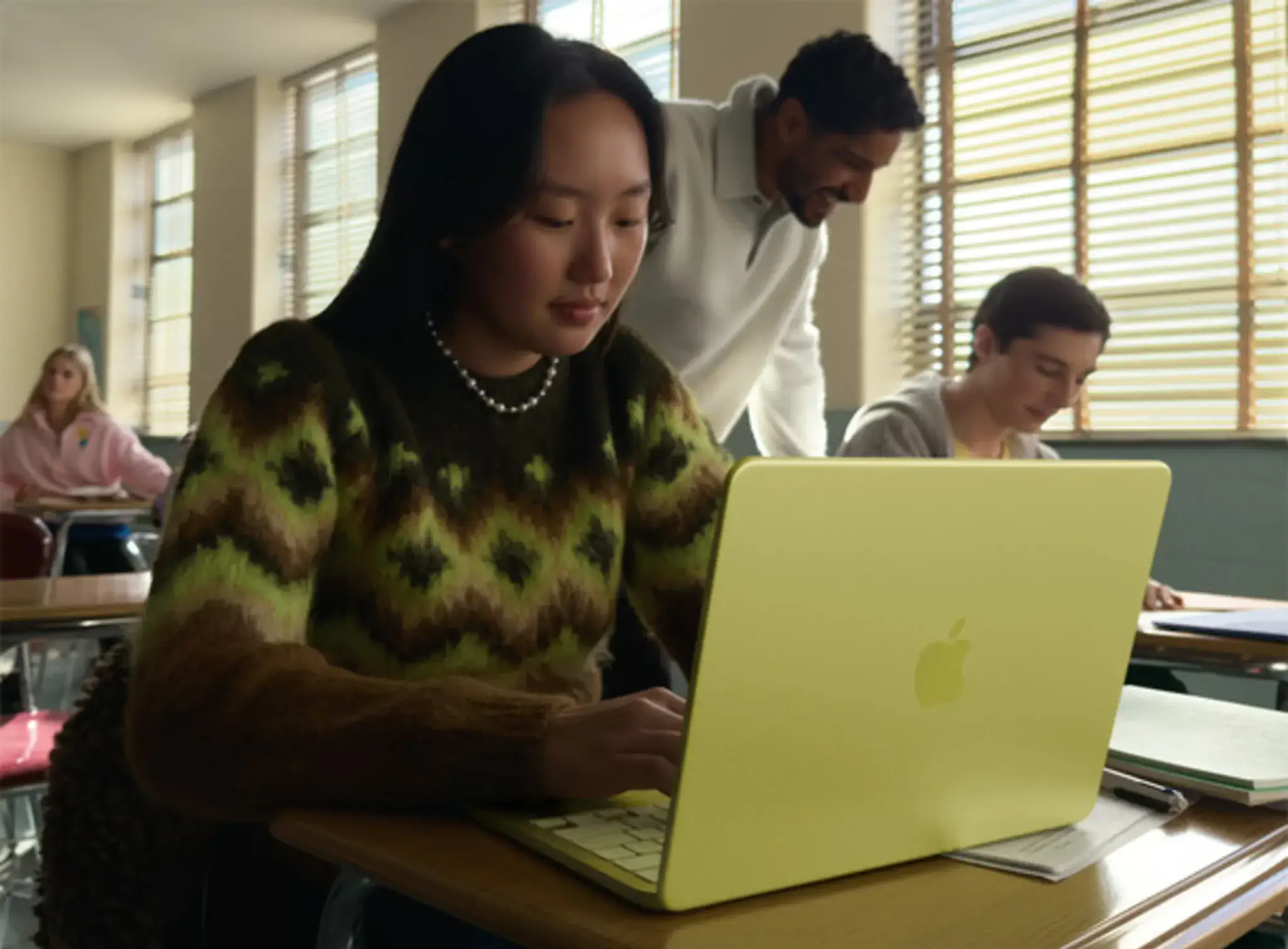Representaci&oacute;n del chip A18 Pro de Apple con arquitectura de 6 n&uacute;cleos