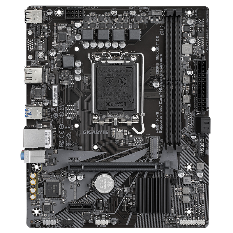 Vista de las ranuras de memoria DDR5 en la placa GIGABYTE